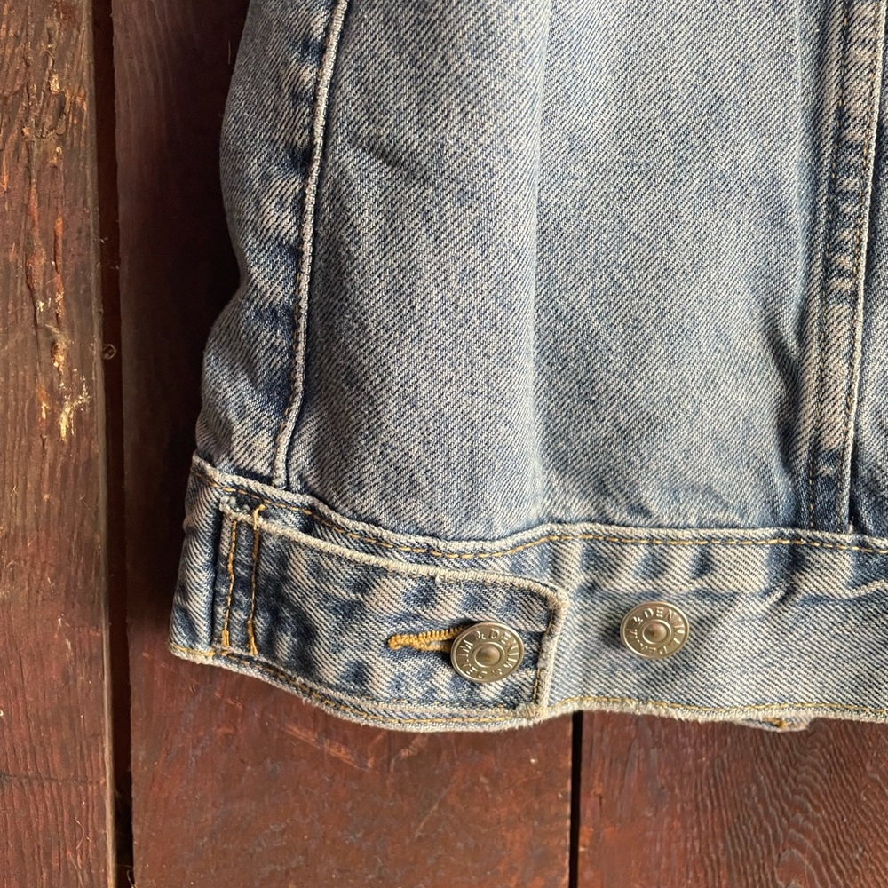 Jean jacket - Picture 7 of 14
